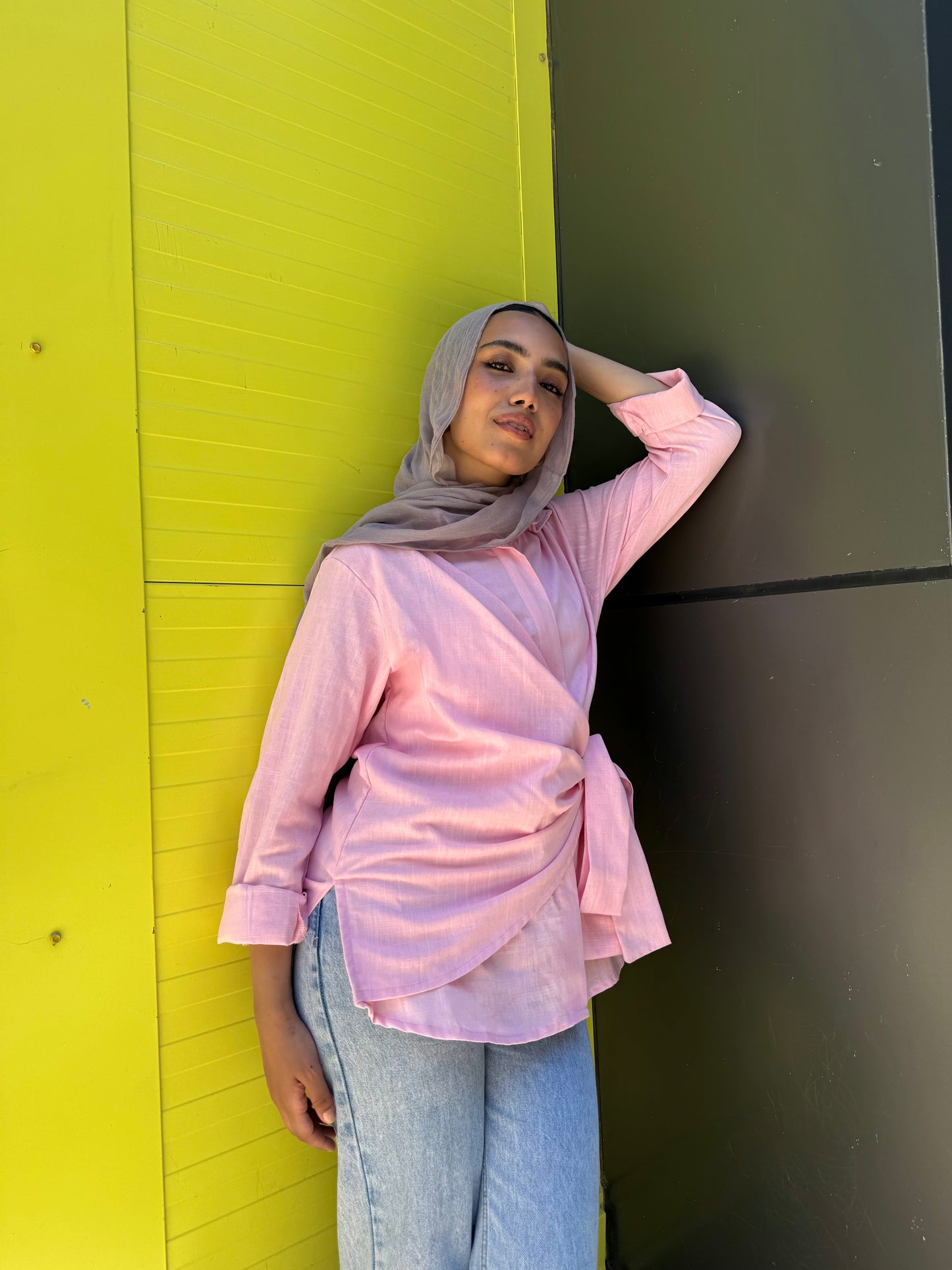Powder pink side tie linen shirt