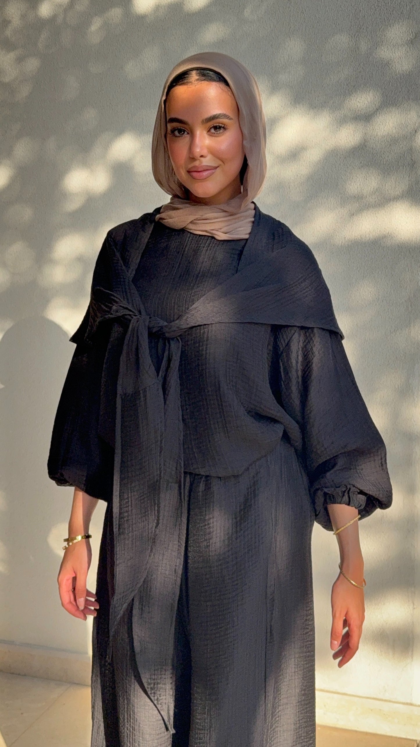 Zola set in Black