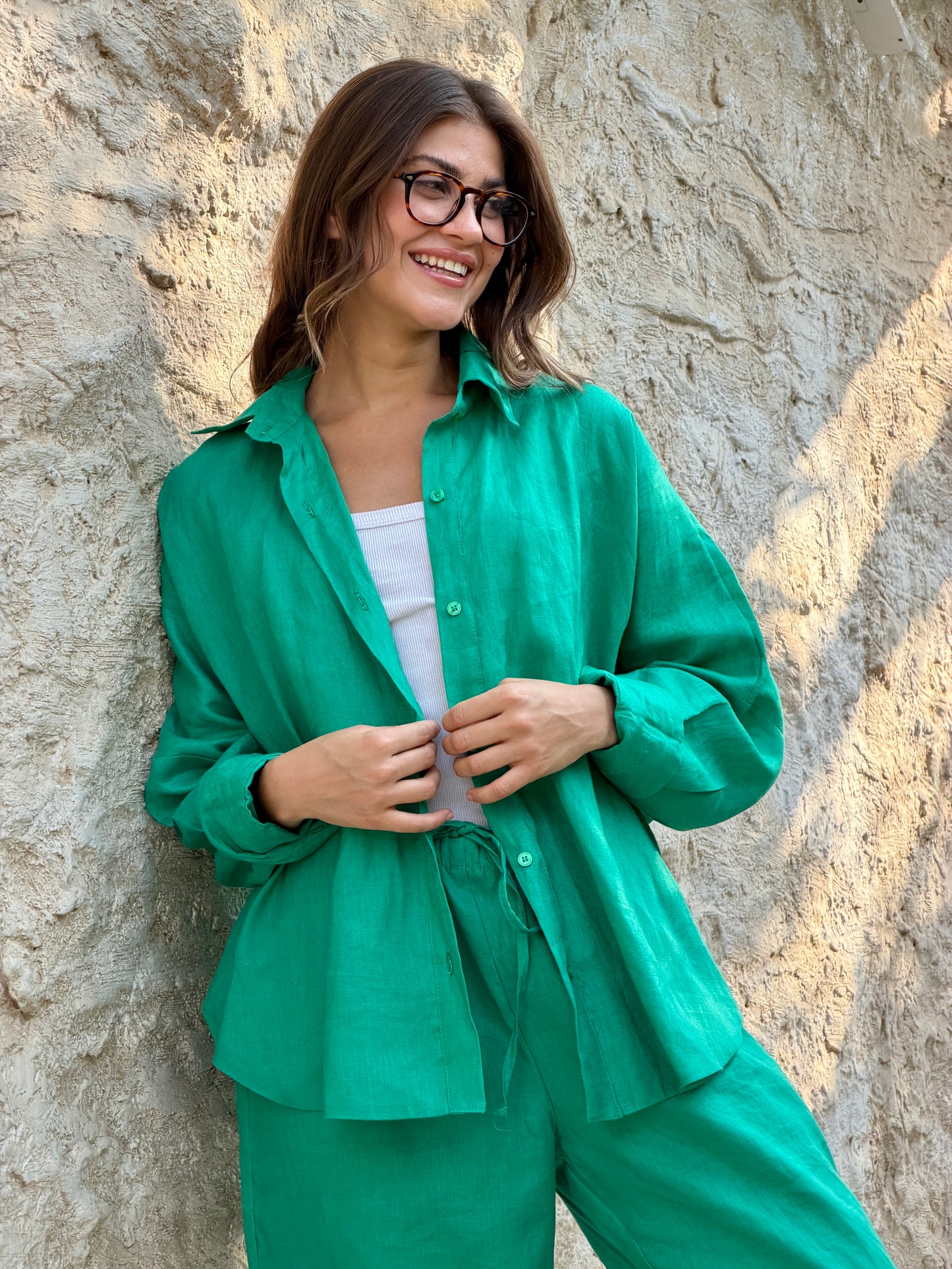 Linen round shirt in green