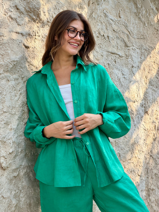 Linen round shirt in green
