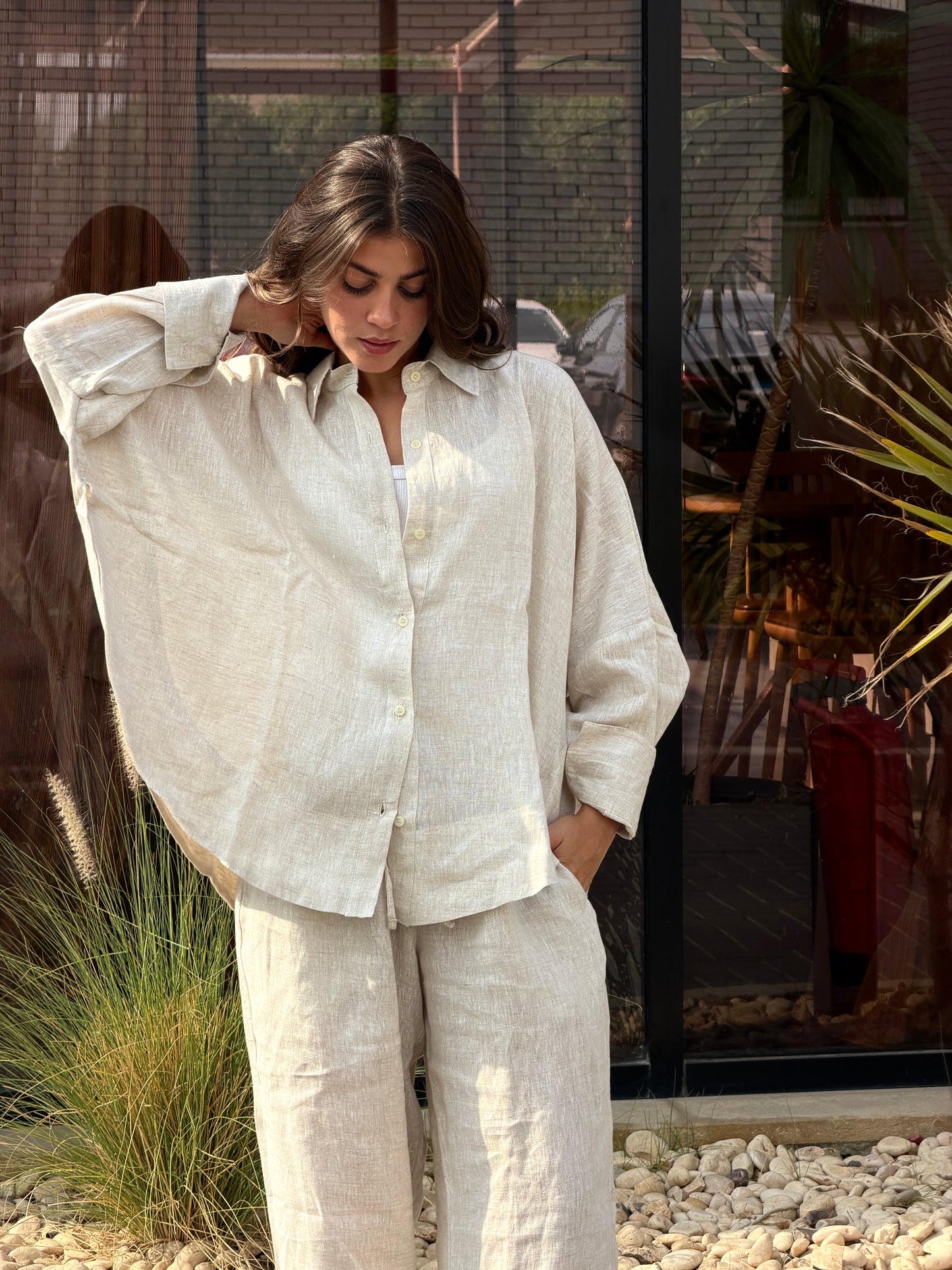 Linen round shirt in Beige