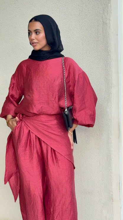 Zola set in Red