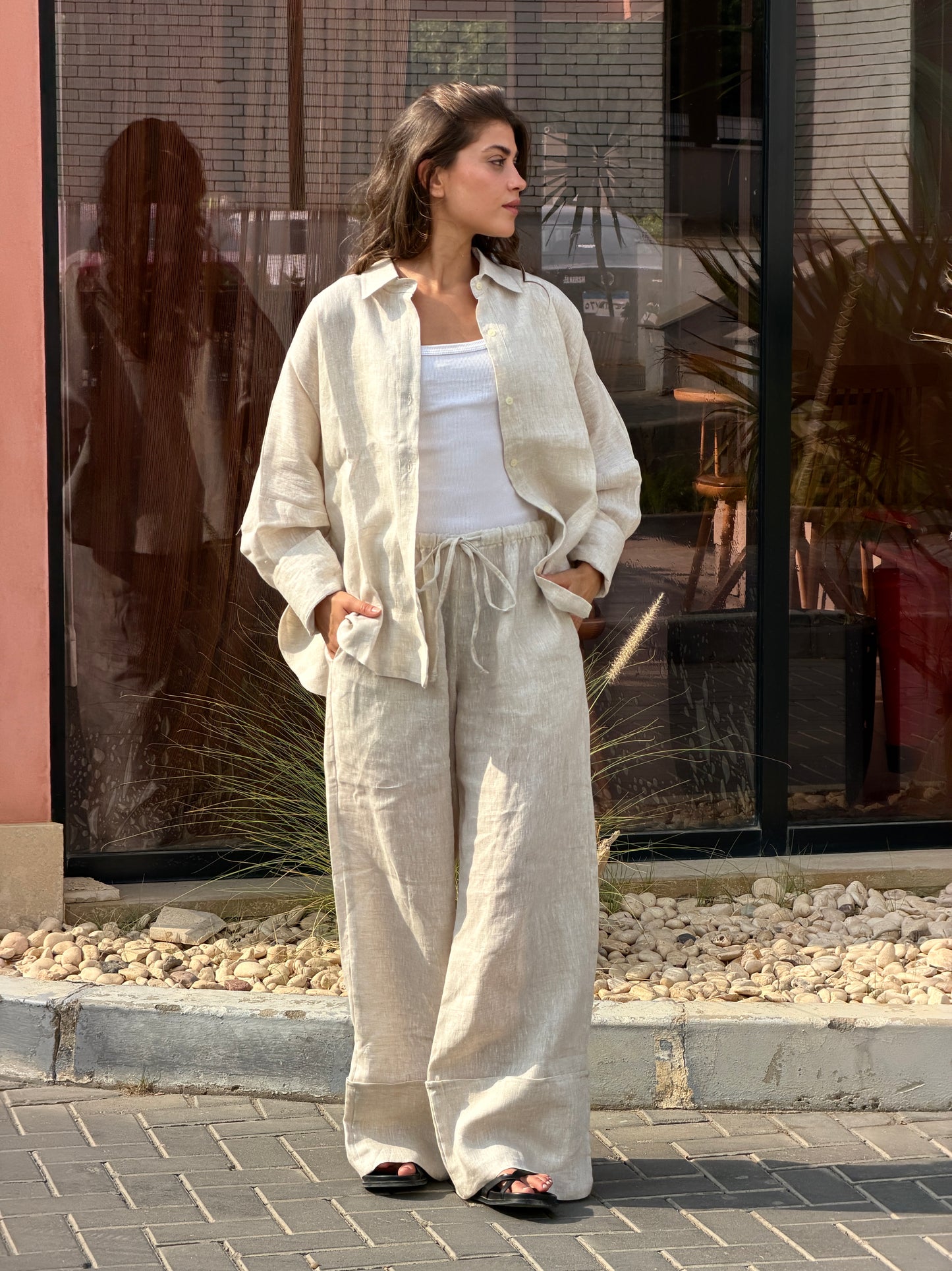 Linen round shirt in Beige