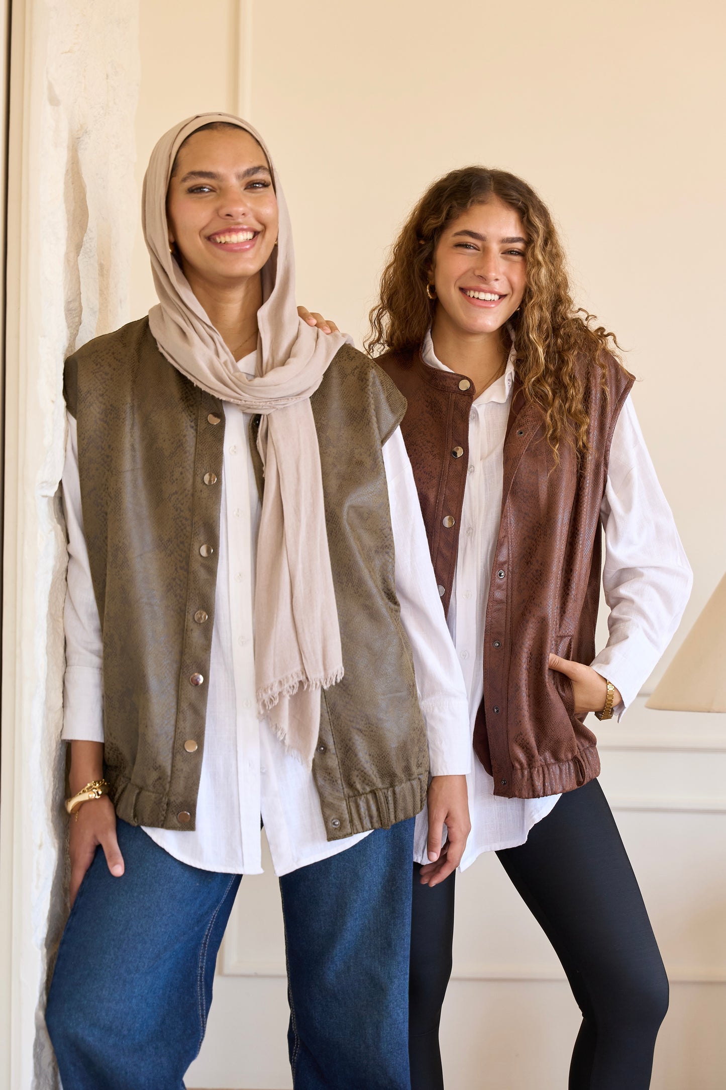 Snake print vest In brown