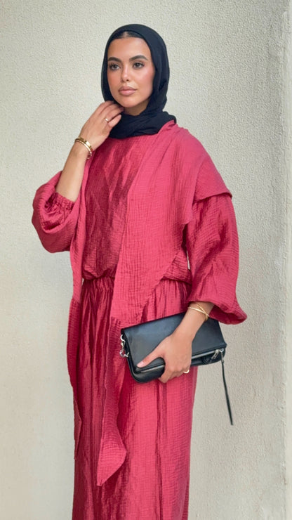 Zola set in Red