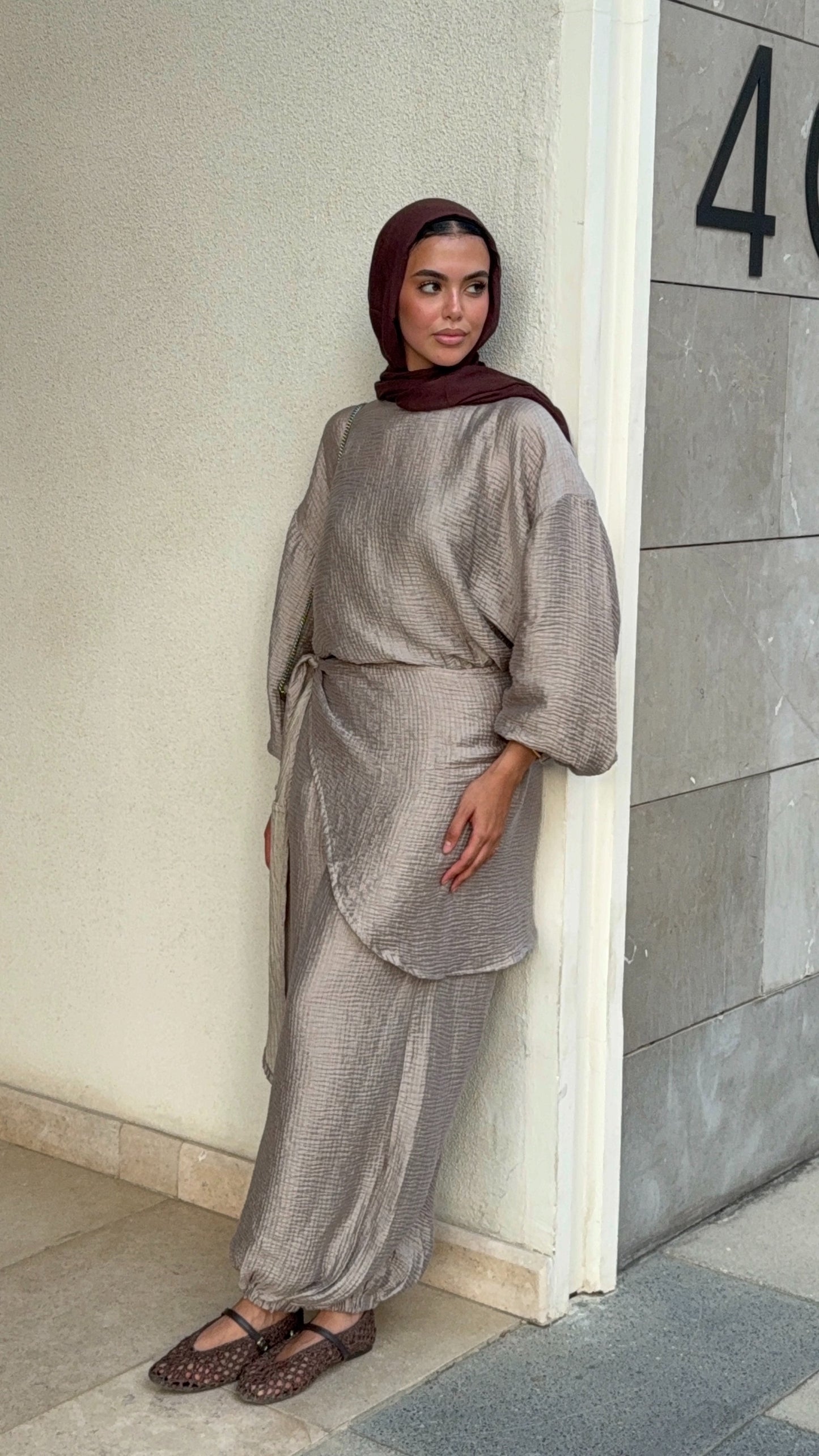 Zola set in Silver