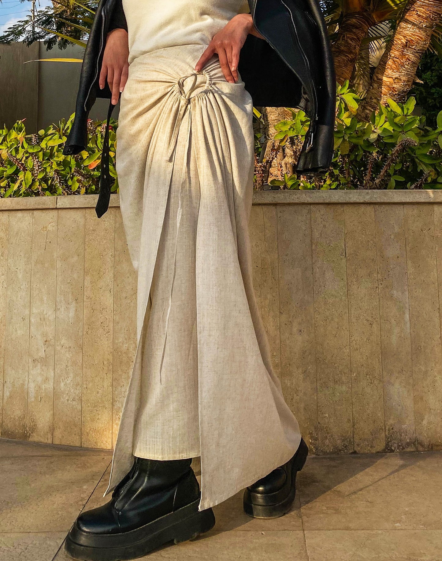 Sunwrap Linen Skirt - Beige